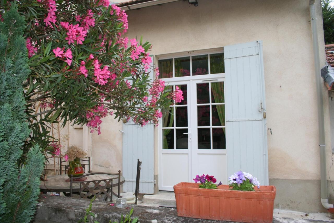 Le Petit Palais Maisonnette Aparthotel Avignon Exterior photo